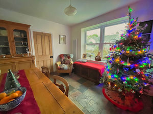 Photo 5- click for photo gallery